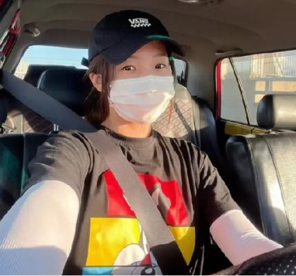 Mỹ nhân Hong Kong Bành Tường Linh làm tài xế taxi
